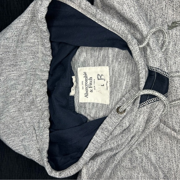 Abercrombie Hoodie - Picture 4 of 5